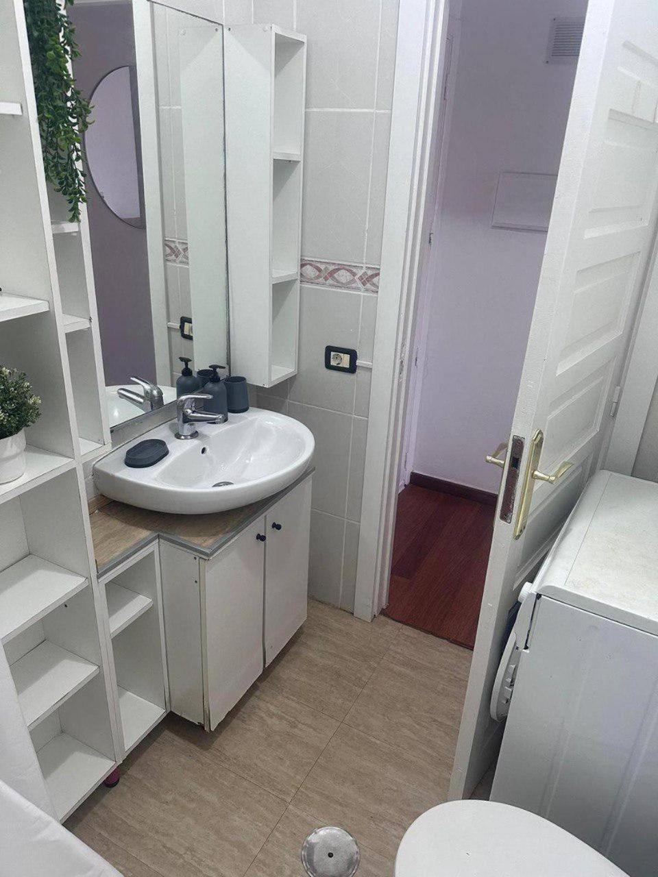 Apartment Near The Ocean 阿罗纳 外观 照片